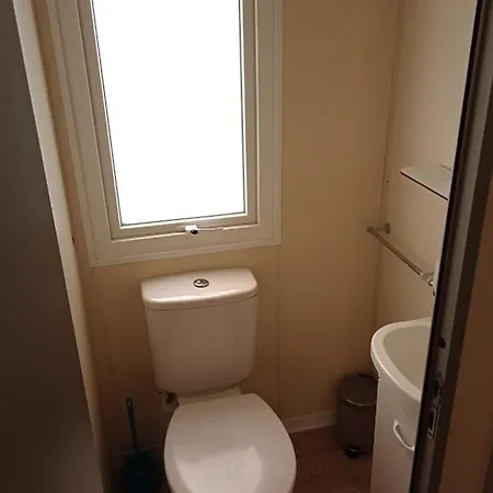 Mobile Comfort - Including Airco - River- 327 Kamp alanı