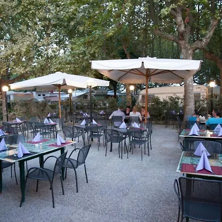 Mobile Comfort - Including Airco - River- 327 Kamp alanı *