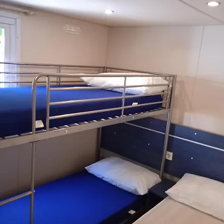 مكان تخييم Mobile Comfort - Including Airco - River- 327 *